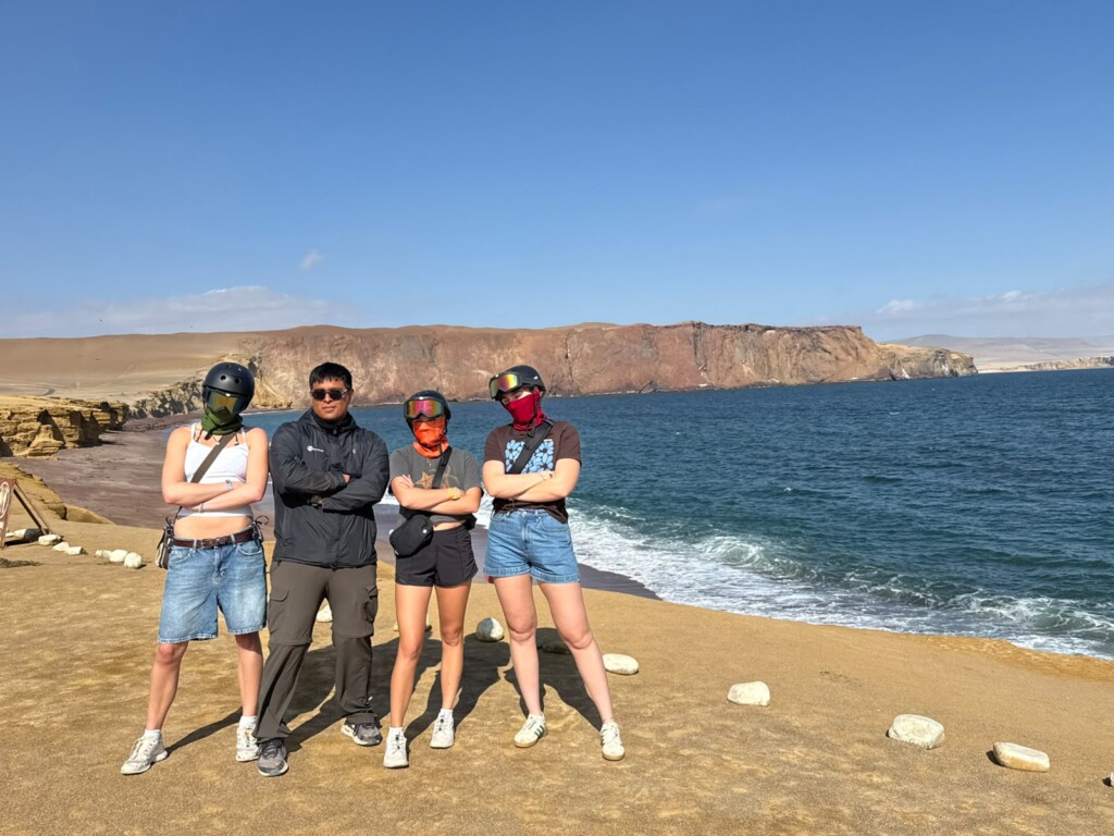 Nuestro Guía con turistas
